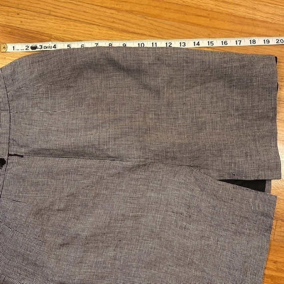 Talbots linen skirt Irish linen petite size 8 slit in back pockets black white - Picture 8 of 9